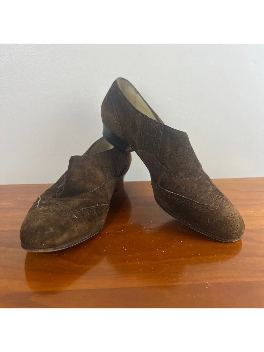 Hermès Paris Brown Suede Wingtip Slip-On Loafers Women's Made in France Size 5.5